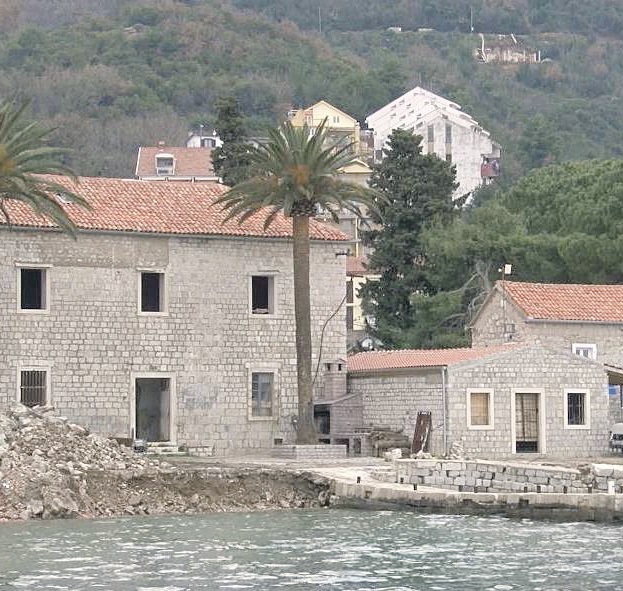 Lazaret
