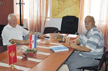 Zvonimir Deković (Novina)