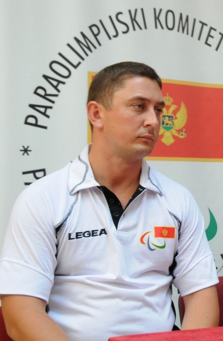 Igor Tomić