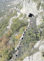 put manastir Ostrog