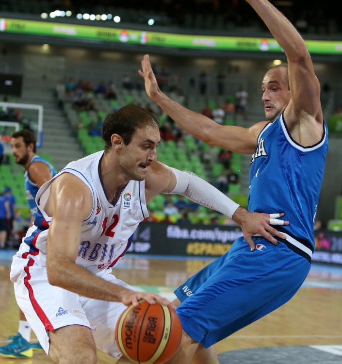 Nenad Krstić