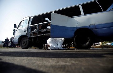 Jemen, bomba u autobusu