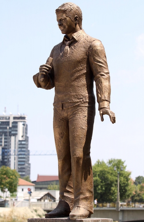 skulptura tose proeski