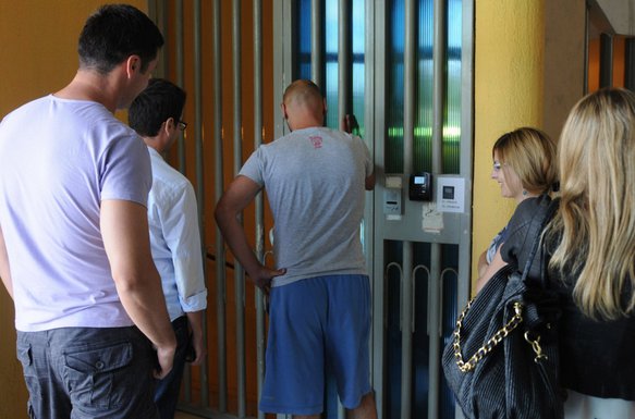 In Televizija, radnici IN televizije