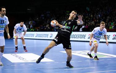 Miloš Vujović na utakmici sa Hanoverom
