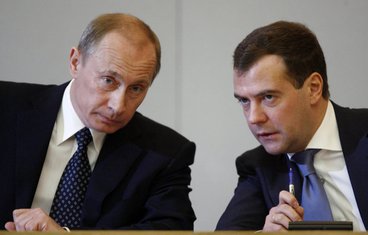 Medvedev i Putin