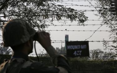 Indijski vojnik na granici sa Pakistanom