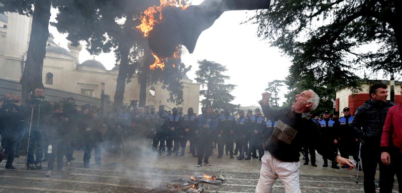 Sa protesta u Tirani