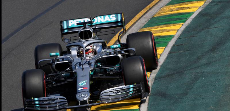 Hamilton na stazi u Melburnu