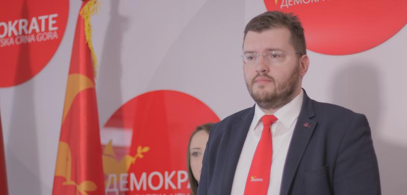 Momo Koprivica