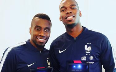 Matuidi i Pogba sa prstenom