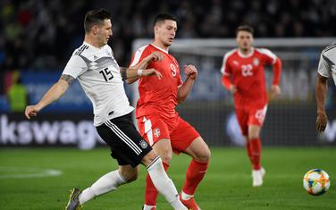 Jović u duelu sa Suleom