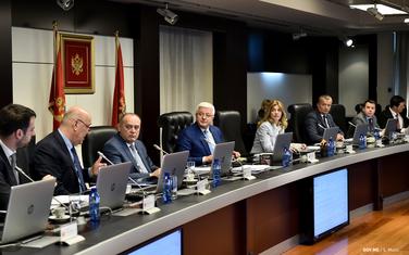 Predlažu postepeni rast minimalca: Sjednica Vlada