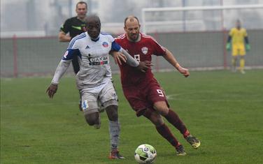 Sopo (Rudar) i Pavićević (OFK Titograd)