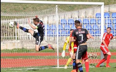 Golubović (Rudar) postiže gol na današnjem meču protiv Titograda