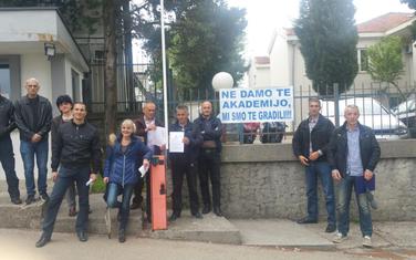Sa protesta nastavnika Policijske akademije