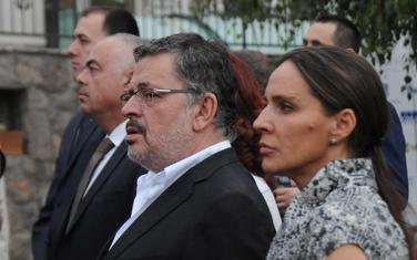 Primaju i naknadu jer su istaknuti kulturni stvaraoci - Mićunović i Vojvodić Mićunović
