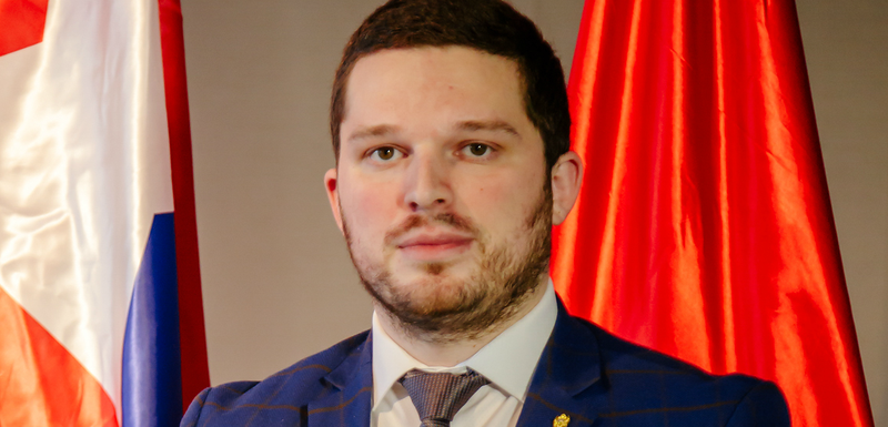 Zoran Mikić