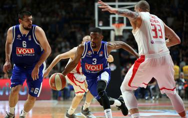 Noris Kol na meču Crvenom zvezdom