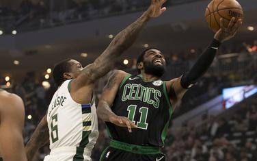 Irving u duelu sa Bledsoom