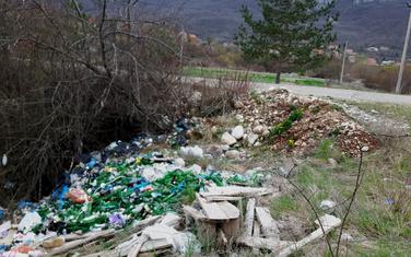 Deponija u mjestu Most Jugovića