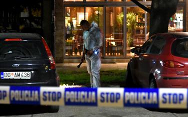 Uviđaj policije poslije ranjavanja Lakićeve