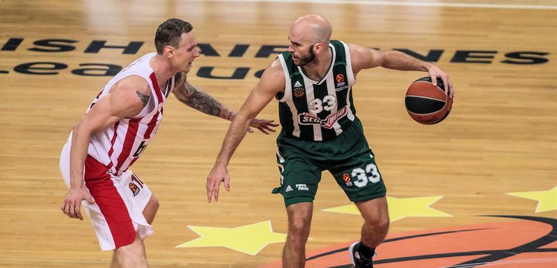 Sa meča Panatinaikos - Olimpijakos
