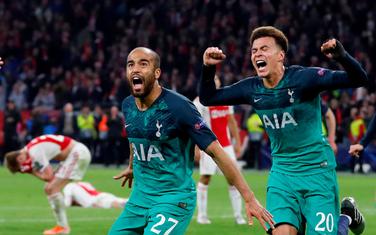 Moura i Dele Ali