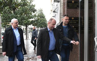 Mandić, Knežević i Čađenović