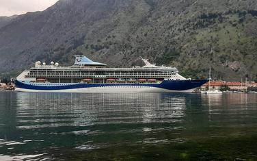 Marella Discovery u Kotoru