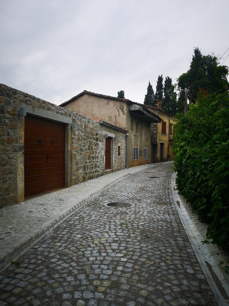 Završena rekonstrukcija: Ulica Braće Zlatičanin