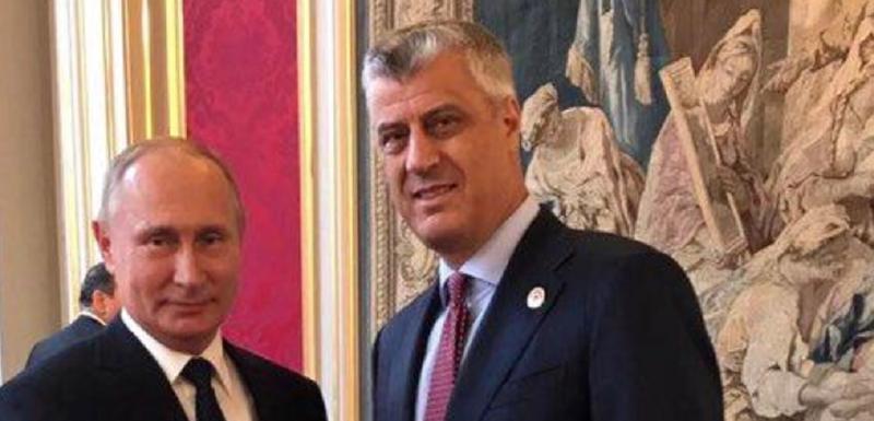 Putin i Tači prilikom susreta u Parizu