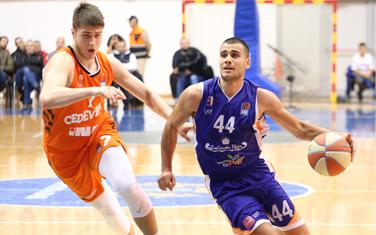 Nikola Rebić, plej Mornara