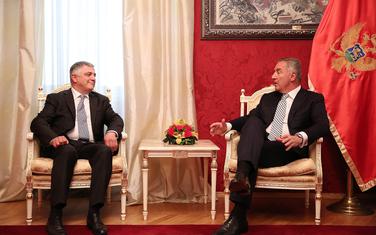 Predsjednik Crne Gore Milo Đukanović i ambasador Gruzije Zala Gogsadže