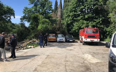 Policija ne dozvoljava da se priđe lokalu