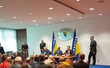 potpisivanje ugovora-Sarajevo