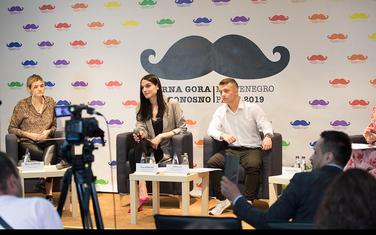 Sa pres konferencije