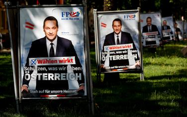 Štrahe na predizbornim plakatima u Beču