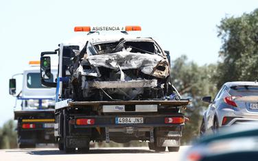 Uništeni automobil u kojem je stradao Rejes