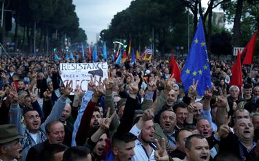 Sa opozicionih protesta u Tirani