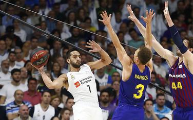 Kampaco (Real), Pangos i Tomić (Barselona)