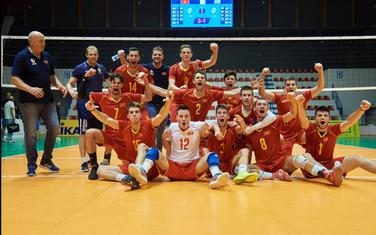 Muška juniorska odbojkaška reprezentacija