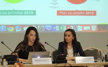 Dina Bajramspahić i Nikoleta Pavićević predstavile uputstva za korišćenje portala