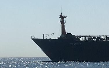 Supertanker Grejs 1