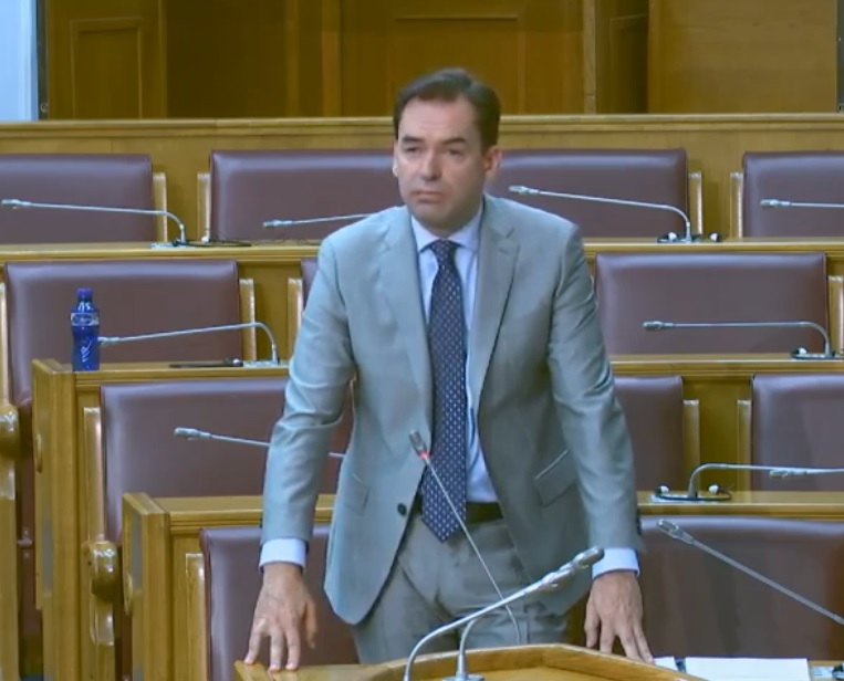 Zoran Pažin