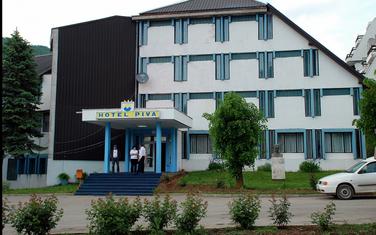 Hotel "Piva"