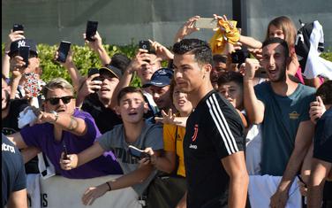 Ronaldo sa navijačima Juventusa