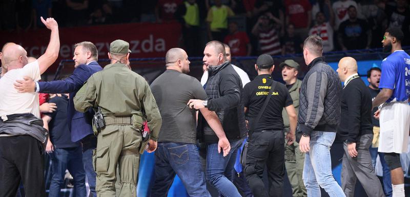 Incidenti na meču Crvena zvezda - Budućnost