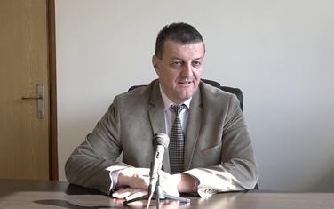ASK ćuti o nespojivosti funkcija