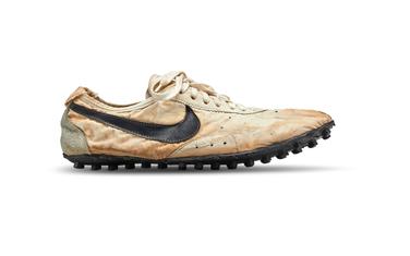 "Moon Shoe" patike
